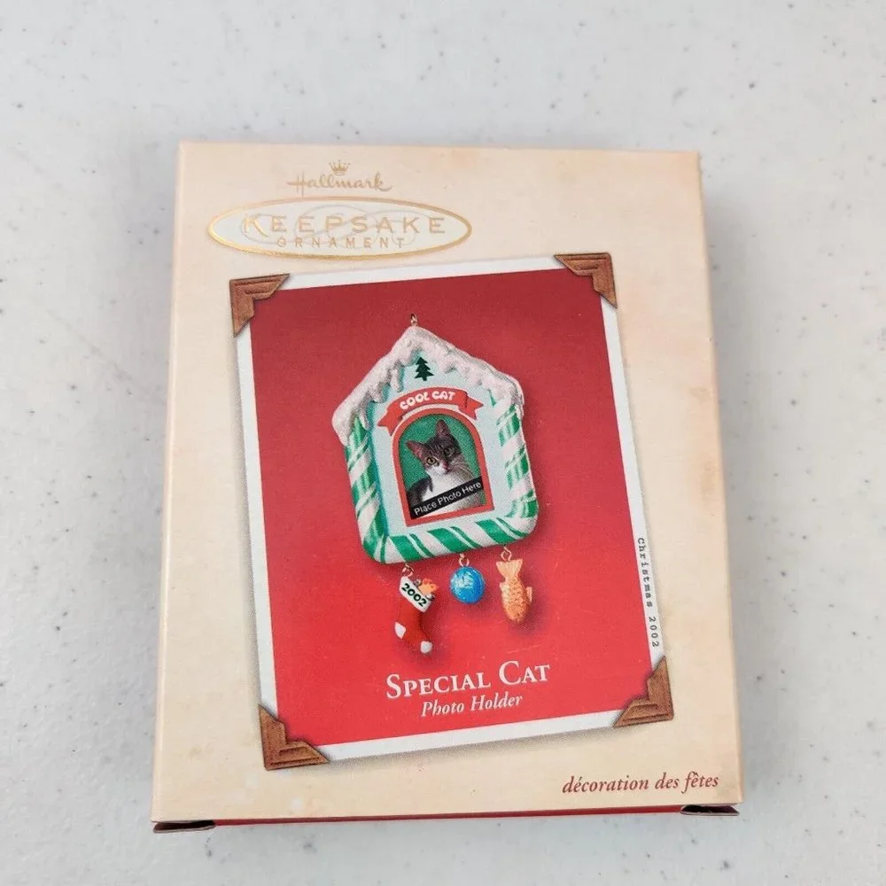 HALLMARK SPECIAL CAT COOL CAT PHOTO HOLDER KEEPSAKE CHRISTMAS ORNAMENT 2002